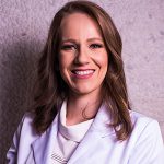 Dra. Danielle Xavier - Ginecologista e Obstetra | Instituto Madrecenter - Águas Claras DF